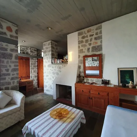 Feriehus Oly & Nikiforo's House