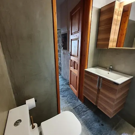 Oly & Nikiforo's House Feriehus