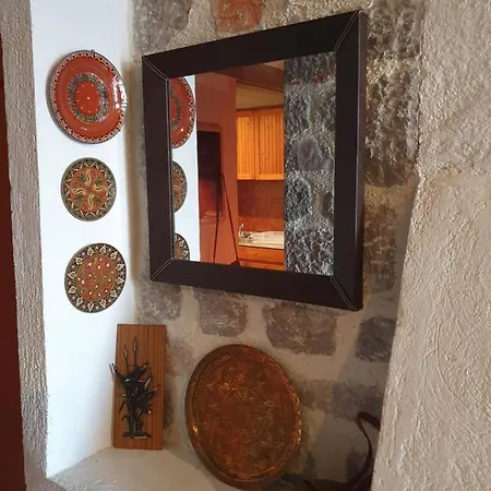 Oly & Nikiforo's House Holiday home *