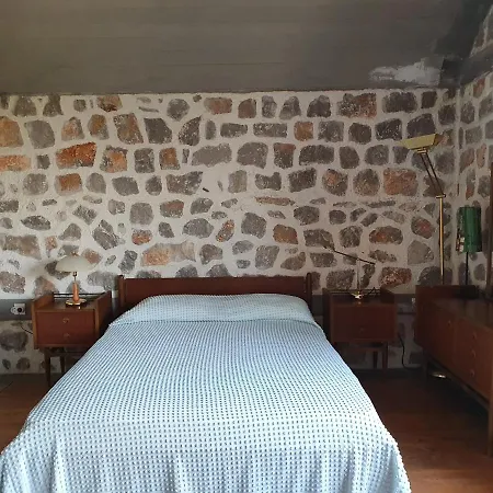 Oly & Nikiforo's House Pefkali