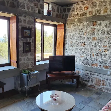 Feriehus Oly & Nikiforo's House