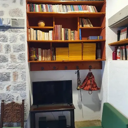 Feriehus Oly & Nikiforo's House *