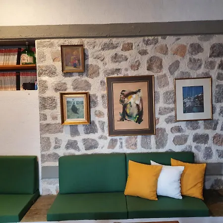 Oly & Nikiforo's House * Pefkali