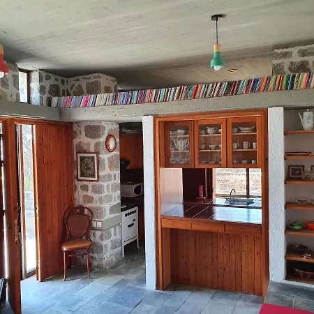 Holiday home Oly & Nikiforo's House *