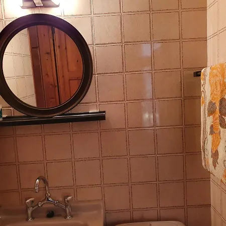 Oly & Nikiforo's House Feriehus *